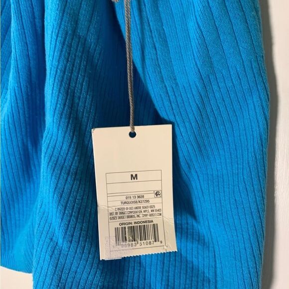 A New‎ Day NEW Medium Turquoise Ribbed Tank Top - Picture 2 of 5